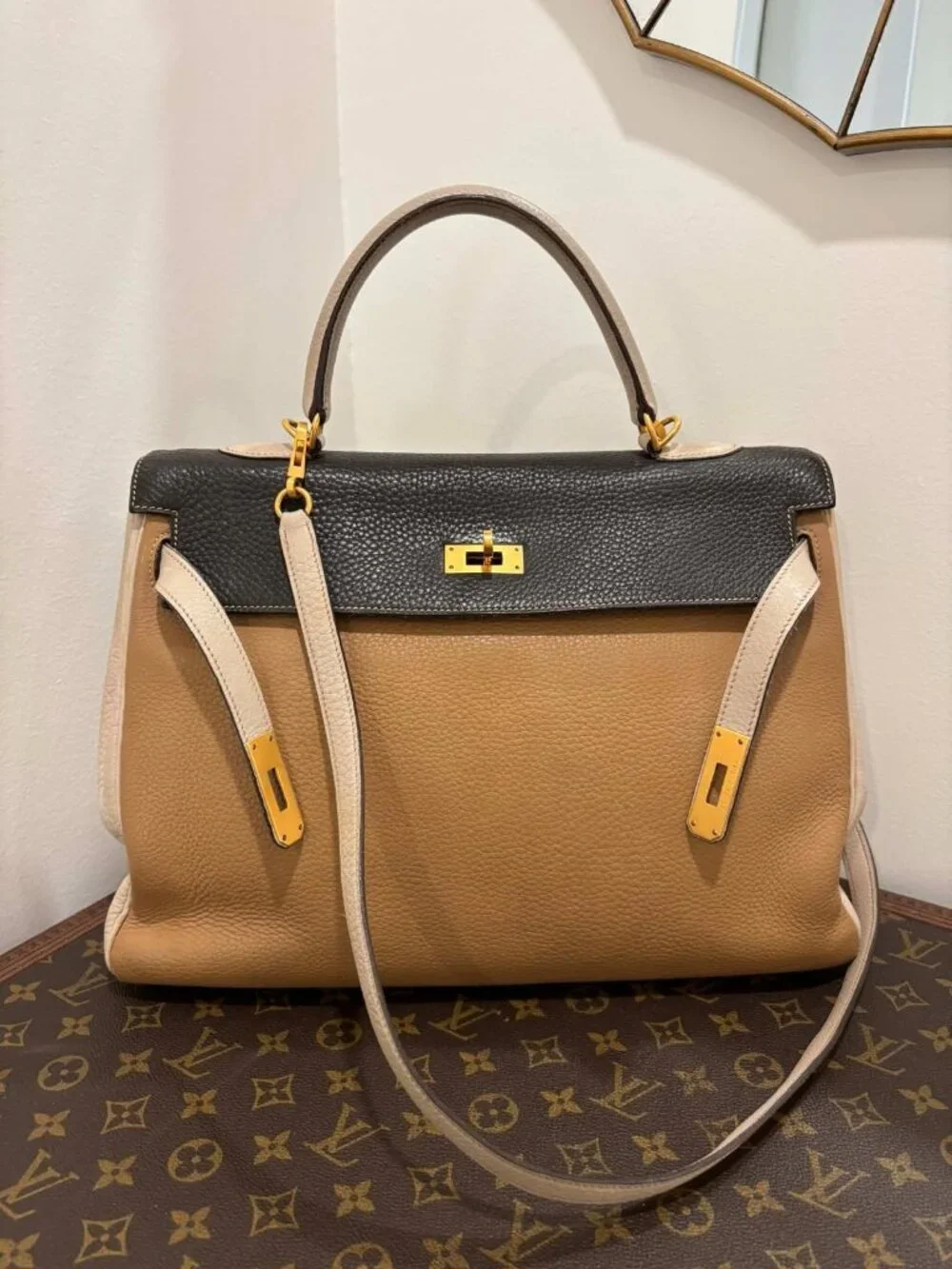 Authentic Limited Edition Hermes Tricolore Taurillon Clemence Kelly 32 Retourne - Picture 2 of 13